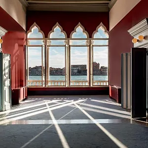 Il Palazzo Experimental Venise